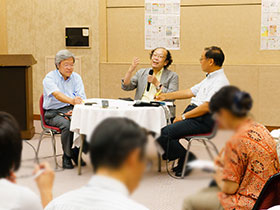 写真：平成29年度はがき新聞研究会 ミニフォーラム